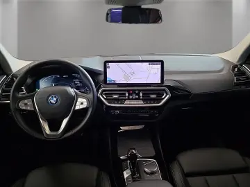 BMW X3 xDrive30e