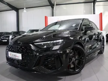 AUDI RS3 SPORTBACK 2.5 TFSI Q RS-DESIGN BLACK