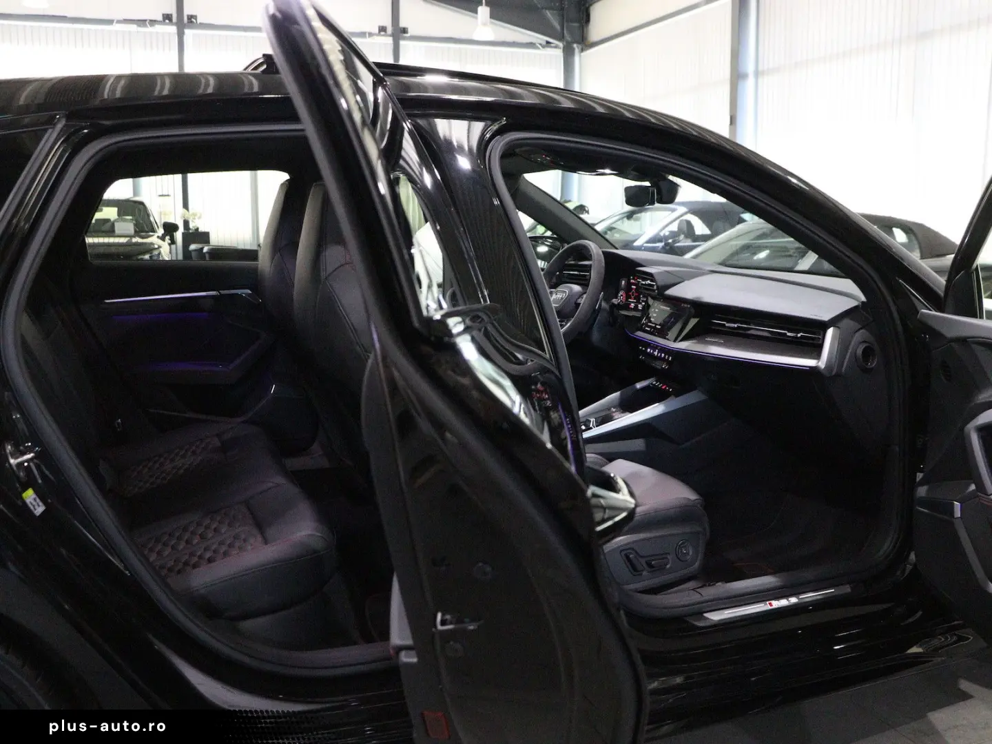 AUDI RS3 SPORTBACK 2.5 TFSI Q RS-DESIGN BLACK