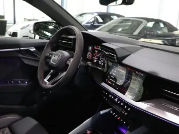 AUDI RS3 SPORTBACK 2.5 TFSI Q RS-DESIGN BLACK