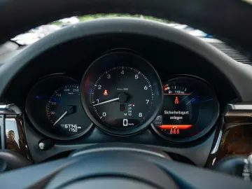 PORSCHE Macan S PANO SOURROUND VIEW LED ACC  VOLL