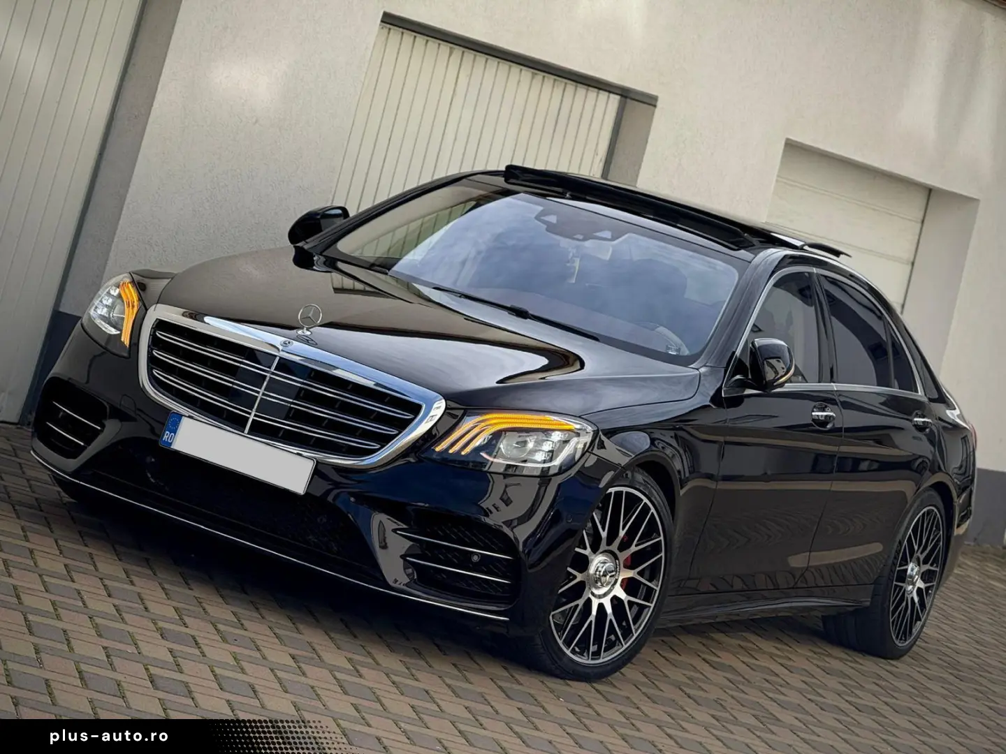 Mercedes-Benz S 560