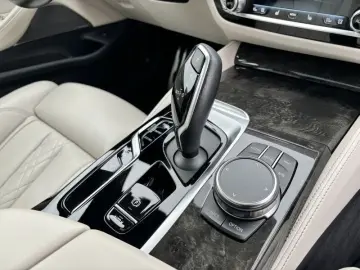 BMW M550i xDrive Limousine LASER ACC 360 GSD