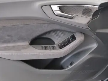 AUDI S5 Limousine TFSI 270 kW quattro HUD PANO ACC