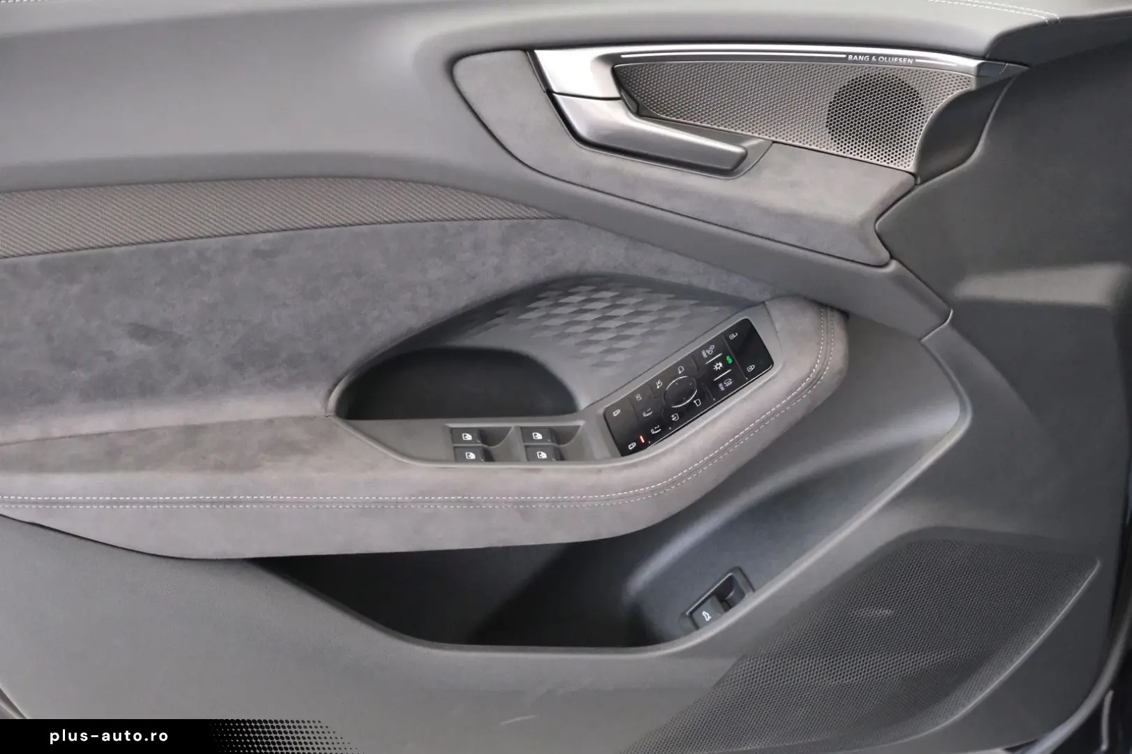 AUDI S5 Limousine TFSI 270 kW quattro HUD PANO ACC