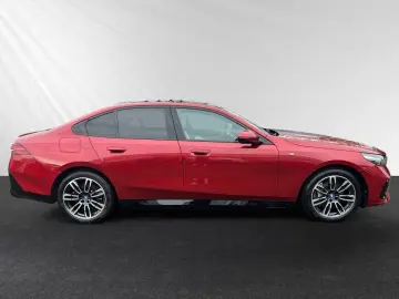 BMW 550e xDrive M Sport AHK Pano Head-Up
