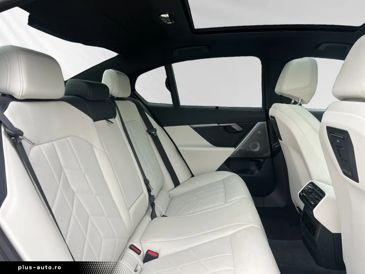 BMW 550e xDrive M Sport AHK Pano Head-Up