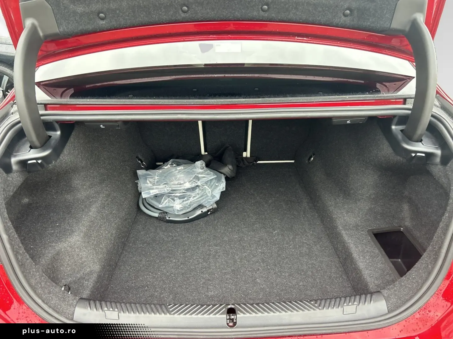 BMW 550e xDrive M Sport AHK Pano Head-Up