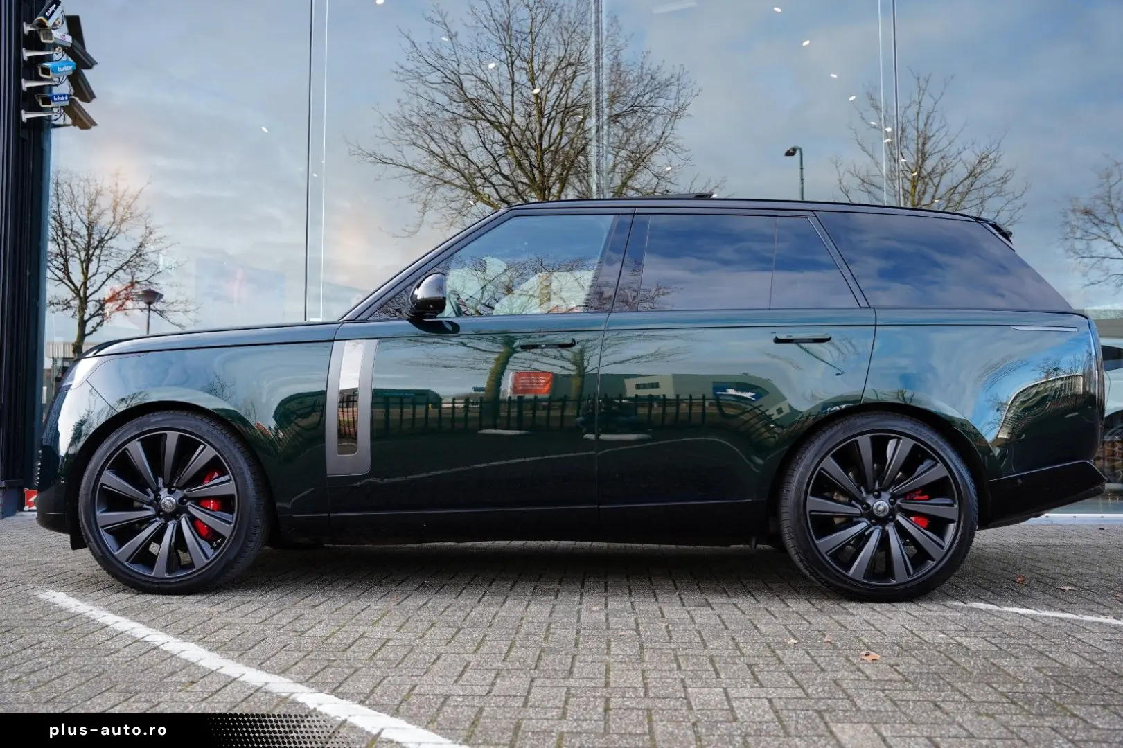 LAND ROVER Range Rover 4.4 P615 SV Bespoke Interior