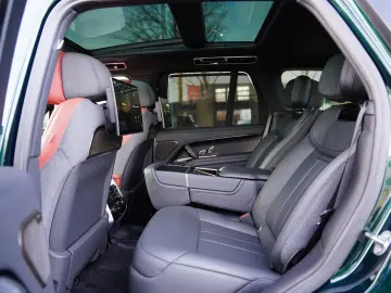 LAND ROVER Range Rover 4.4 P615 SV Bespoke Interior