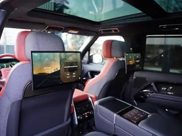 LAND ROVER Range Rover 4.4 P615 SV Bespoke Interior