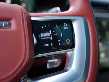 LAND ROVER Range Rover 4.4 P615 SV Bespoke Interior