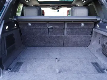LAND ROVER Range Rover 4.4 P615 SV Bespoke Interior