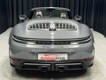 PORSCHE 992.2 911 Carrera GTS T-Hybrid Cabriolet BOSE