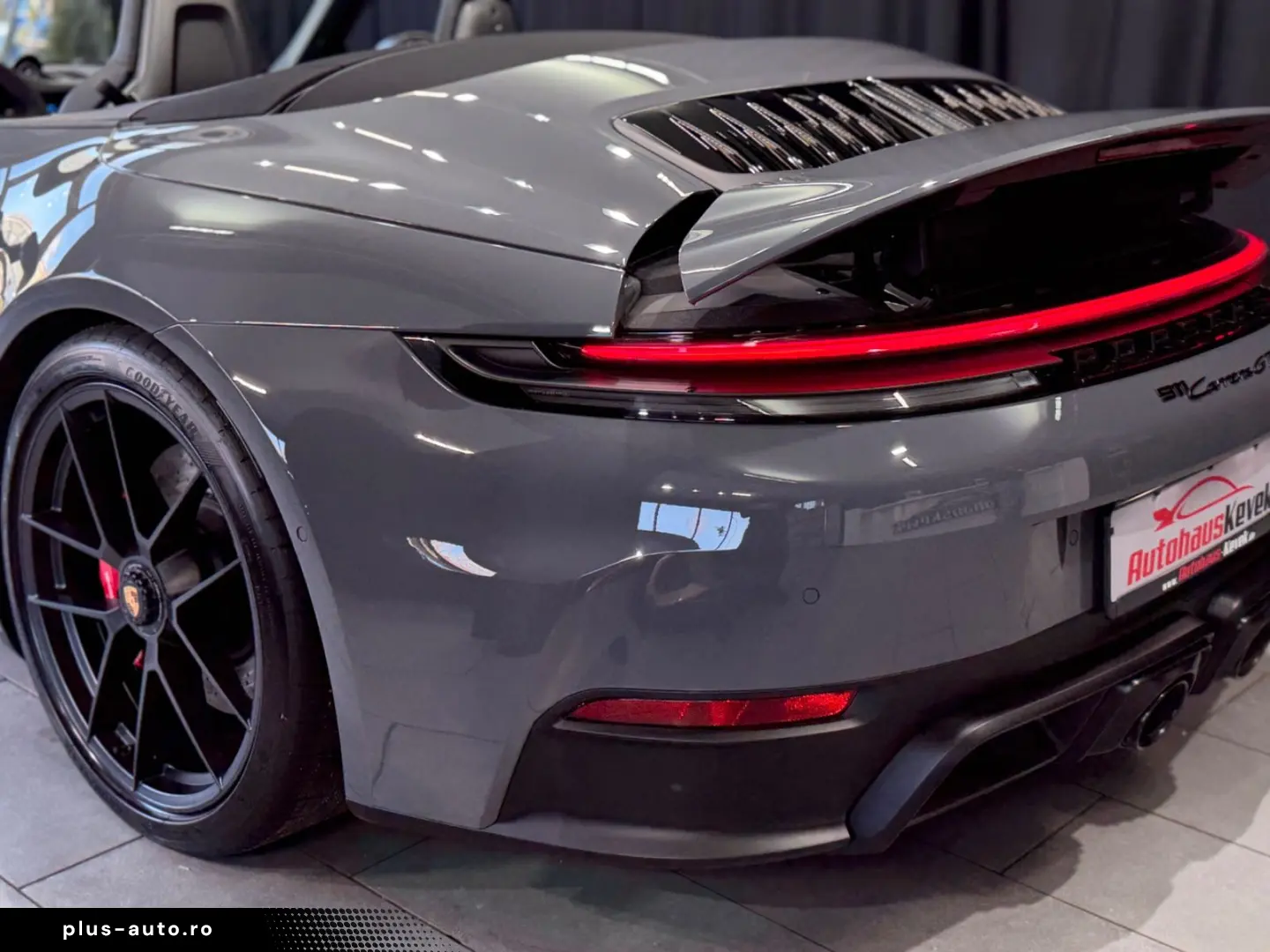 PORSCHE 992.2 911 Carrera GTS T-Hybrid Cabriolet BOSE