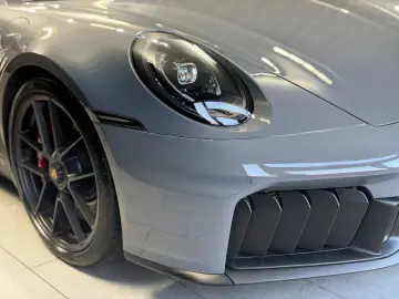 PORSCHE 992.2 911 Carrera GTS T-Hybrid Cabriolet BOSE