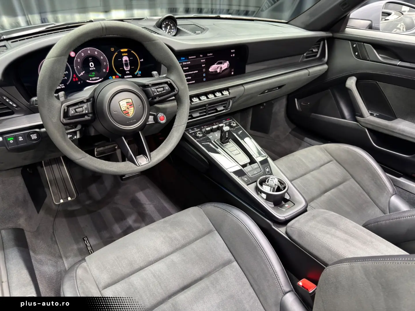 PORSCHE 992.2 911 Carrera GTS T-Hybrid Cabriolet BOSE