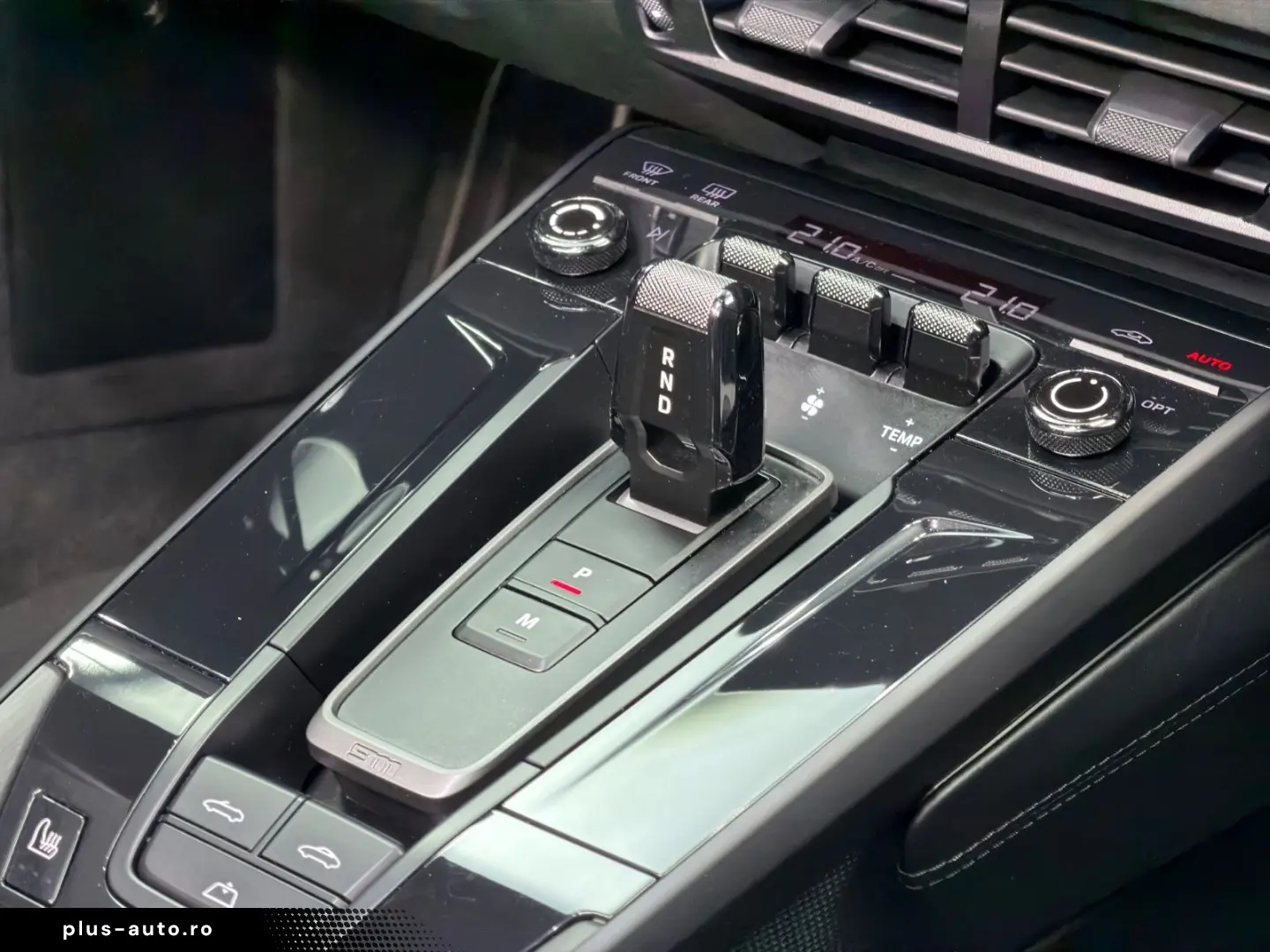 PORSCHE 992.2 911 Carrera GTS T-Hybrid Cabriolet BOSE