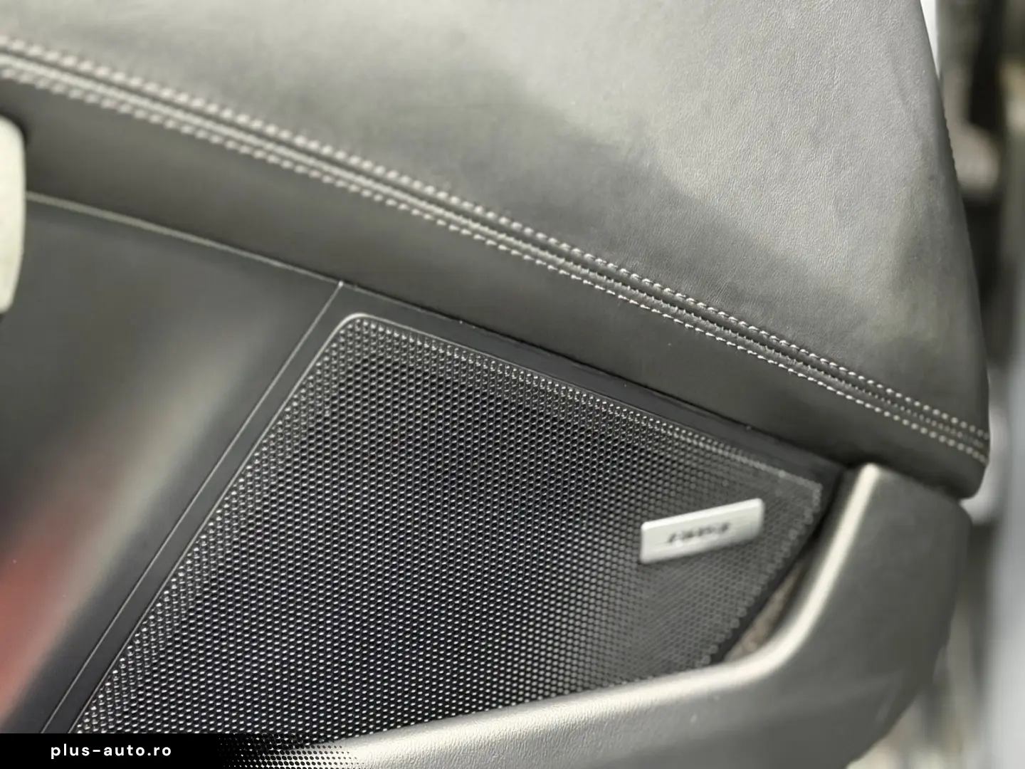 PORSCHE 992.2 911 Carrera GTS T-Hybrid Cabriolet BOSE