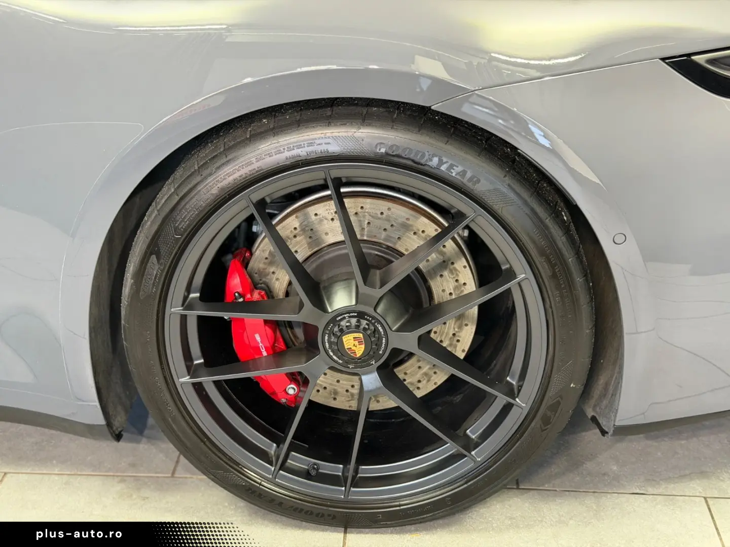 PORSCHE 992.2 911 Carrera GTS T-Hybrid Cabriolet BOSE