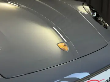 PORSCHE 992.2 911 Carrera GTS T-Hybrid Cabriolet BOSE