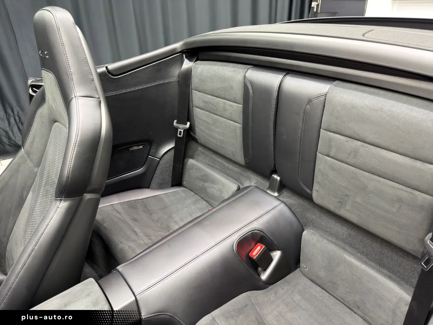 PORSCHE 992.2 911 Carrera GTS T-Hybrid Cabriolet BOSE