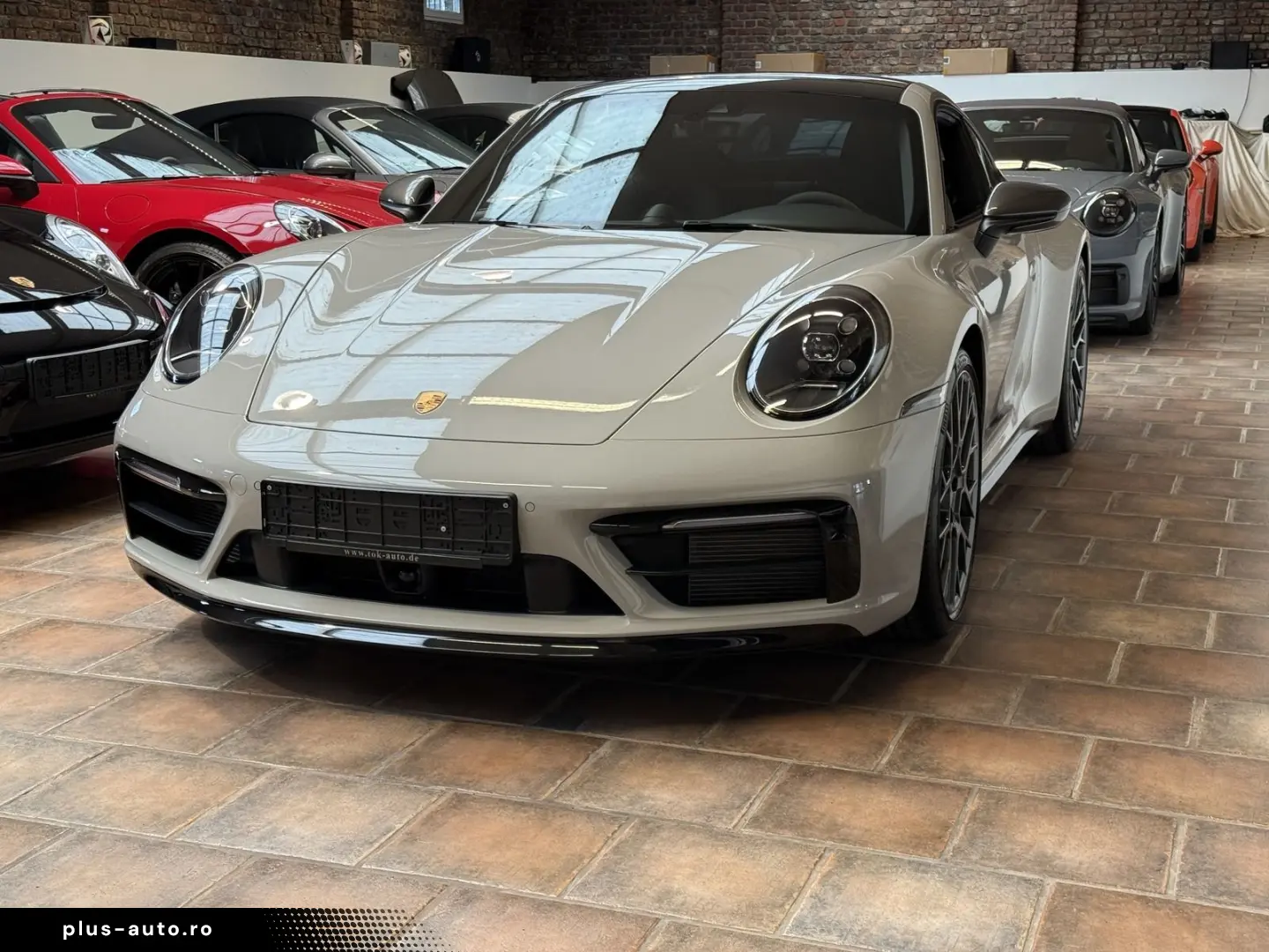 PORSCHE 992 911 Carrera T SPORTDESIGN- ABGAS BOSE KAMERA