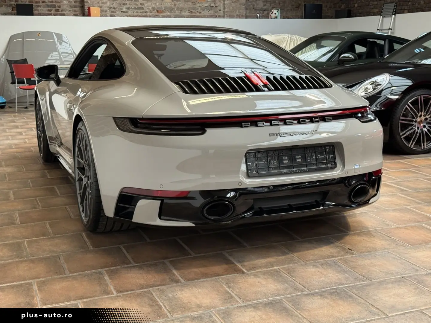 PORSCHE 992 911 Carrera T SPORTDESIGN- ABGAS BOSE KAMERA