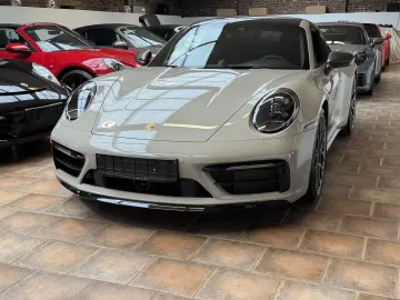 PORSCHE 992 911 Carrera T SPORTDESIGN- ABGAS BOSE KAMERA