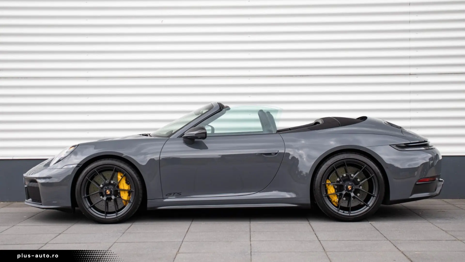 PORSCHE 911 992.2 Carrera 4 GTS Cabriolet PCCB Burmester