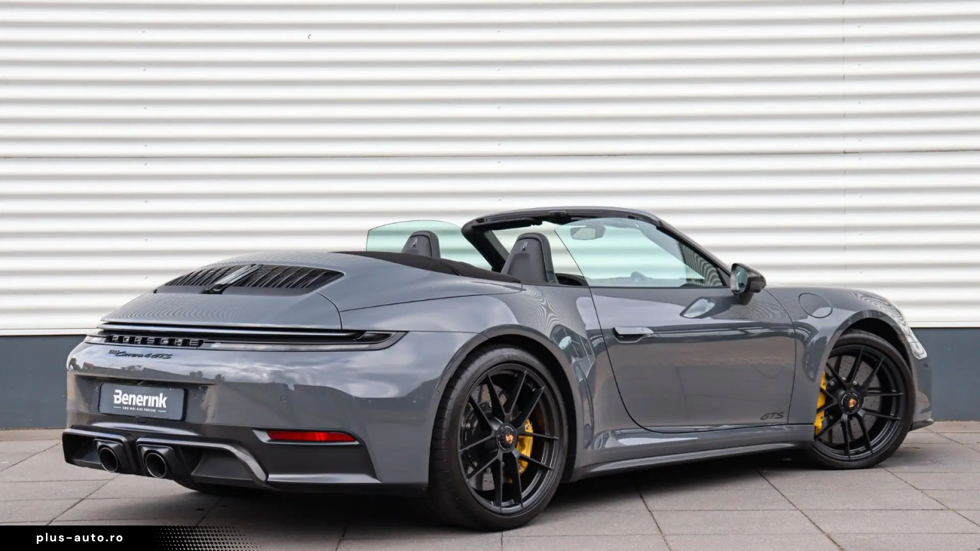 PORSCHE 911 992.2 Carrera 4 GTS Cabriolet PCCB Burmester