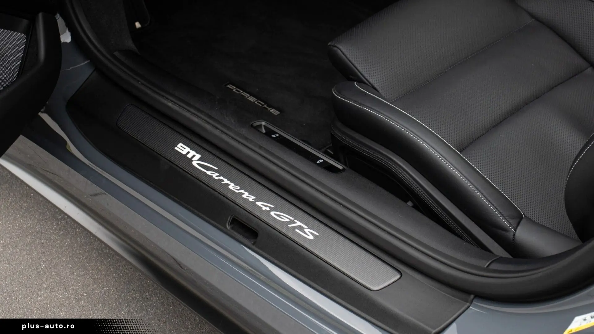 PORSCHE 911 992.2 Carrera 4 GTS Cabriolet PCCB Burmester