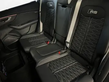 AUDI RS Q8 AHK Pano LM 23  RS-Abgas B&O Head-Up 360