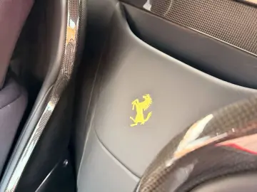 FERRARI SF90 Spider  Assetto Fiorano Voll