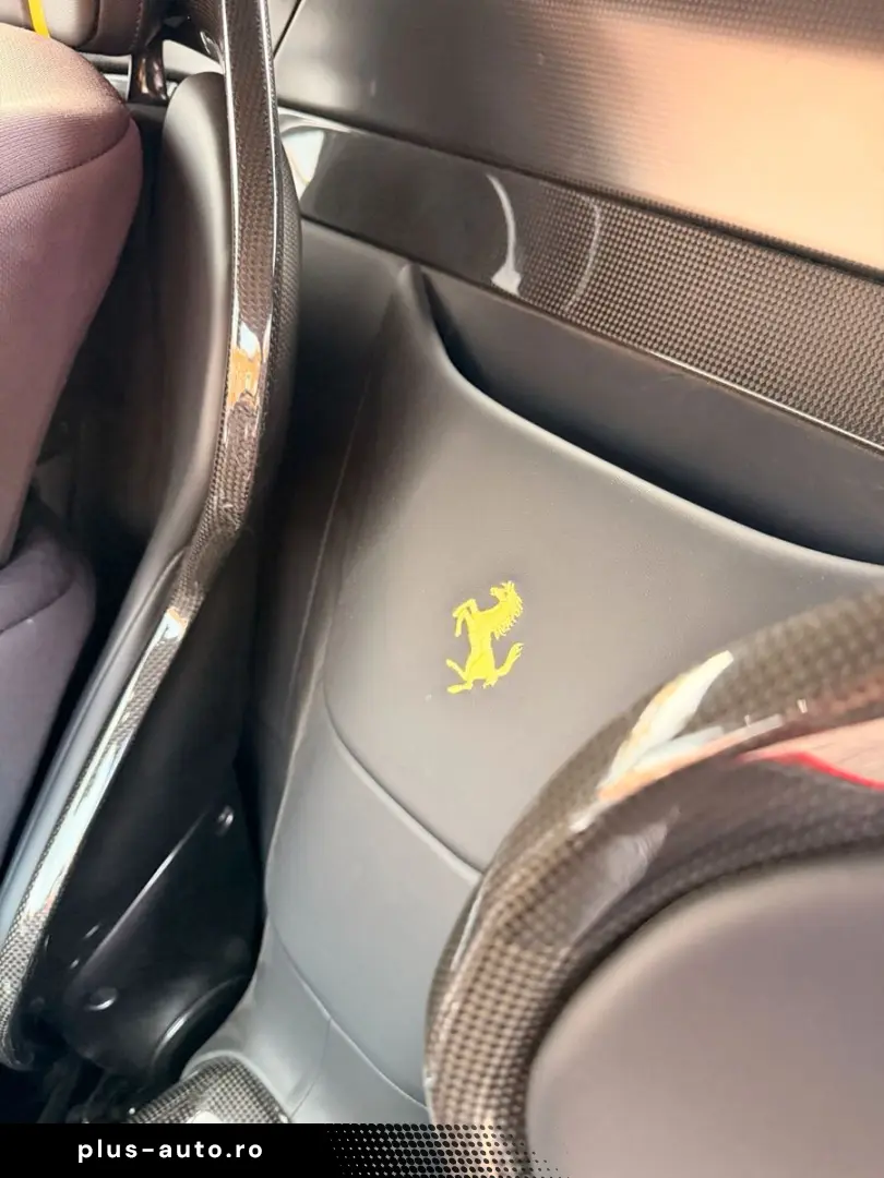 FERRARI SF90 Spider  Assetto Fiorano Voll