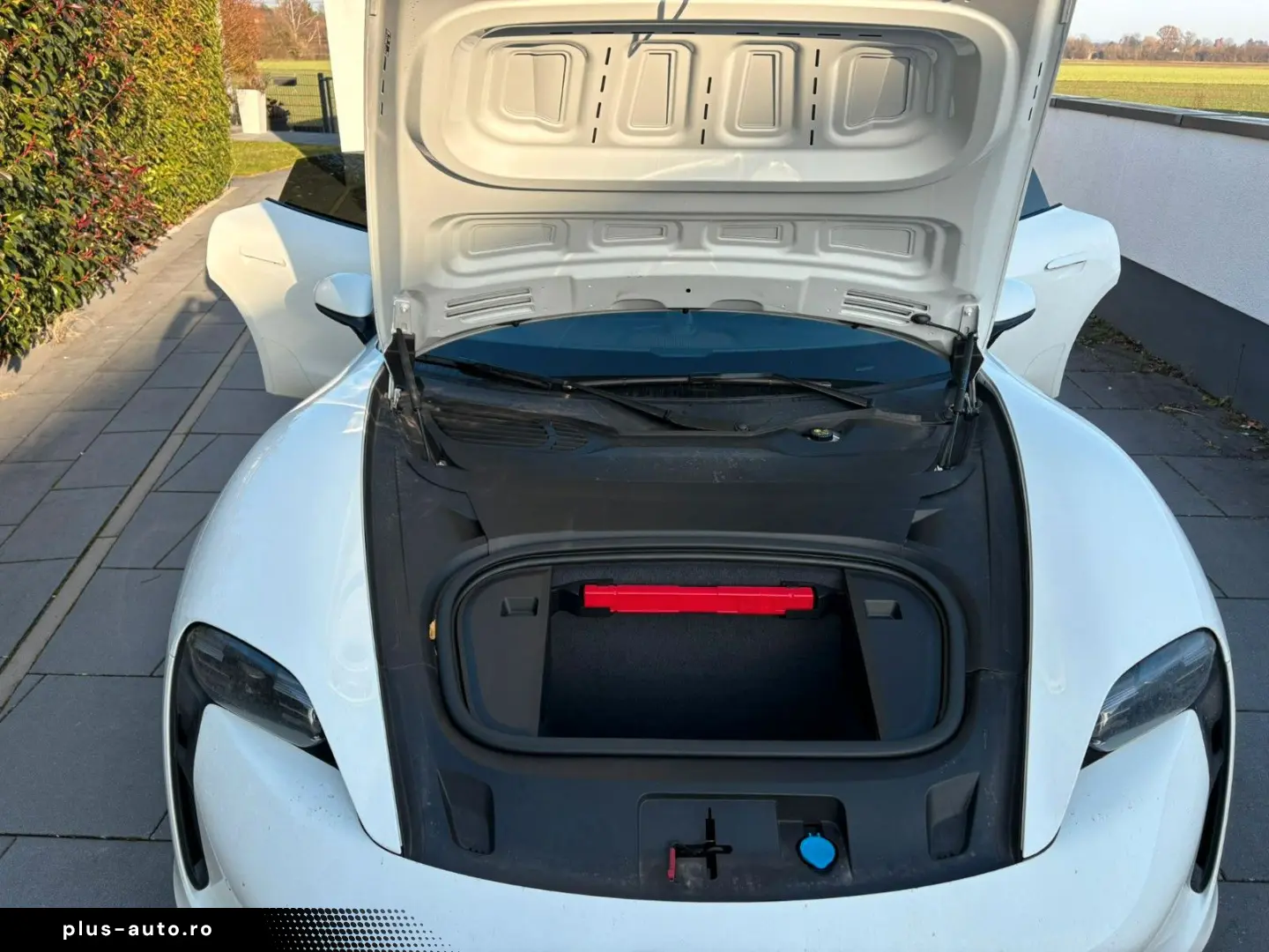 PORSCHE Taycan Plus Batterie  Garantie  09.2026