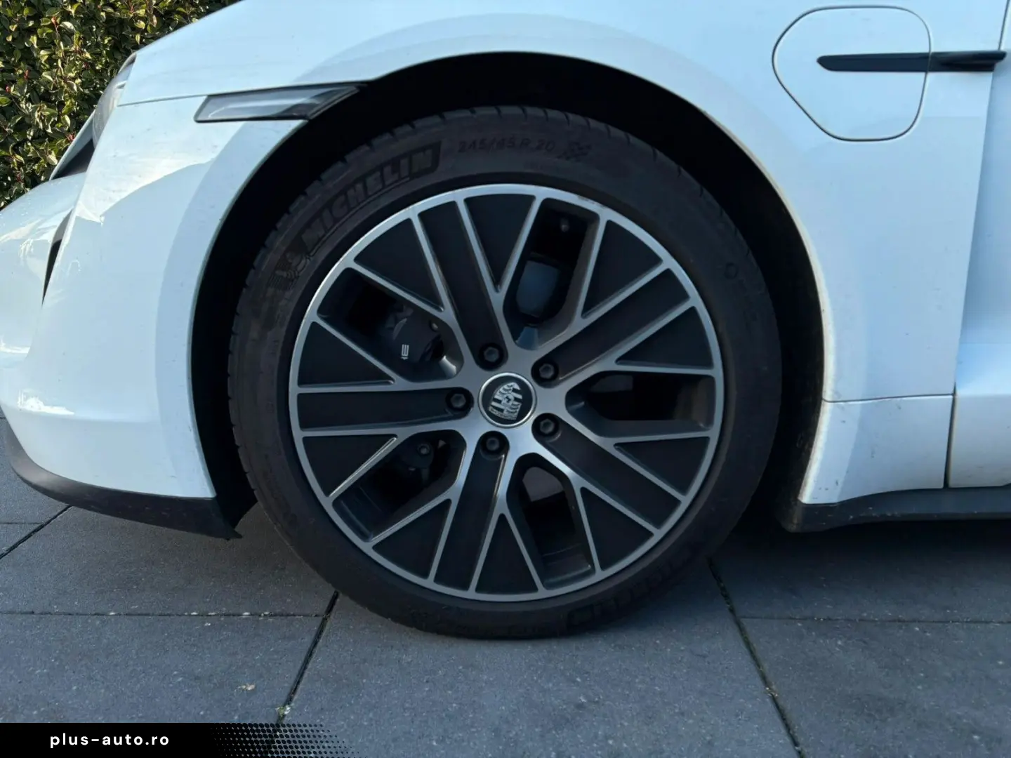 PORSCHE Taycan Plus Batterie  Garantie  09.2026