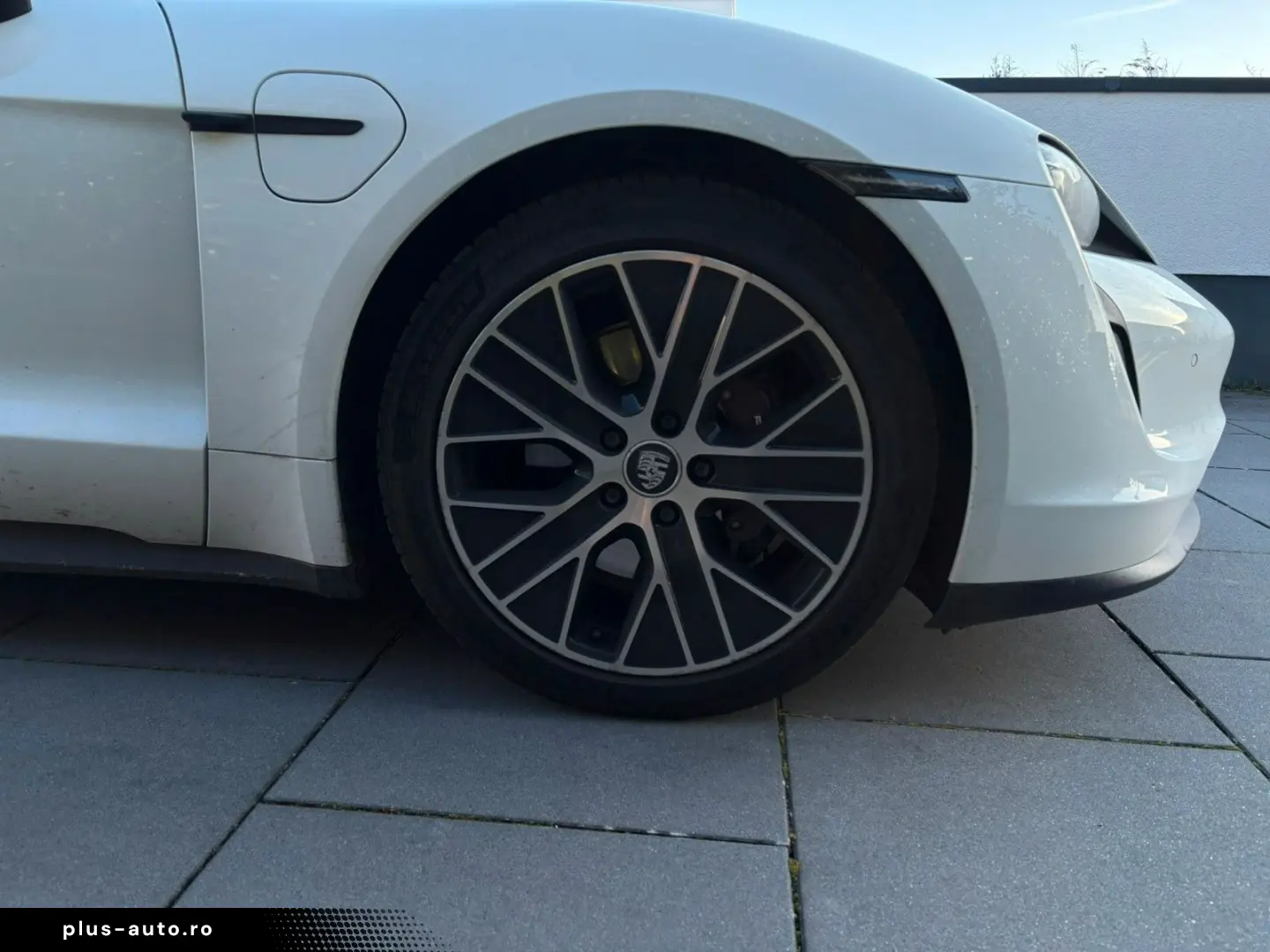 PORSCHE Taycan Plus Batterie  Garantie  09.2026