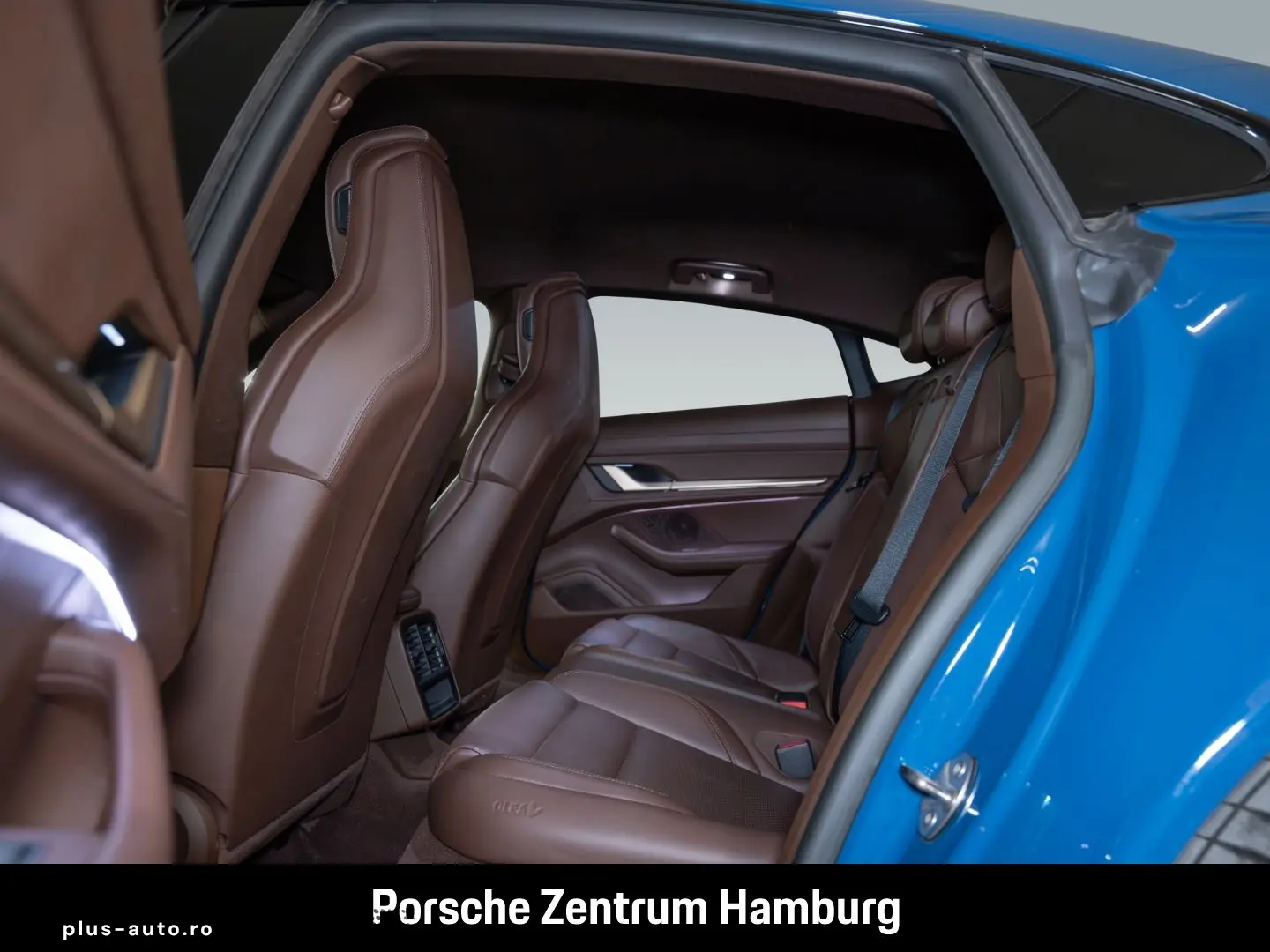 PORSCHE Taycan Servolenkung Plus  Head-Up