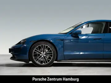 PORSCHE Taycan Servolenkung Plus  Head-Up