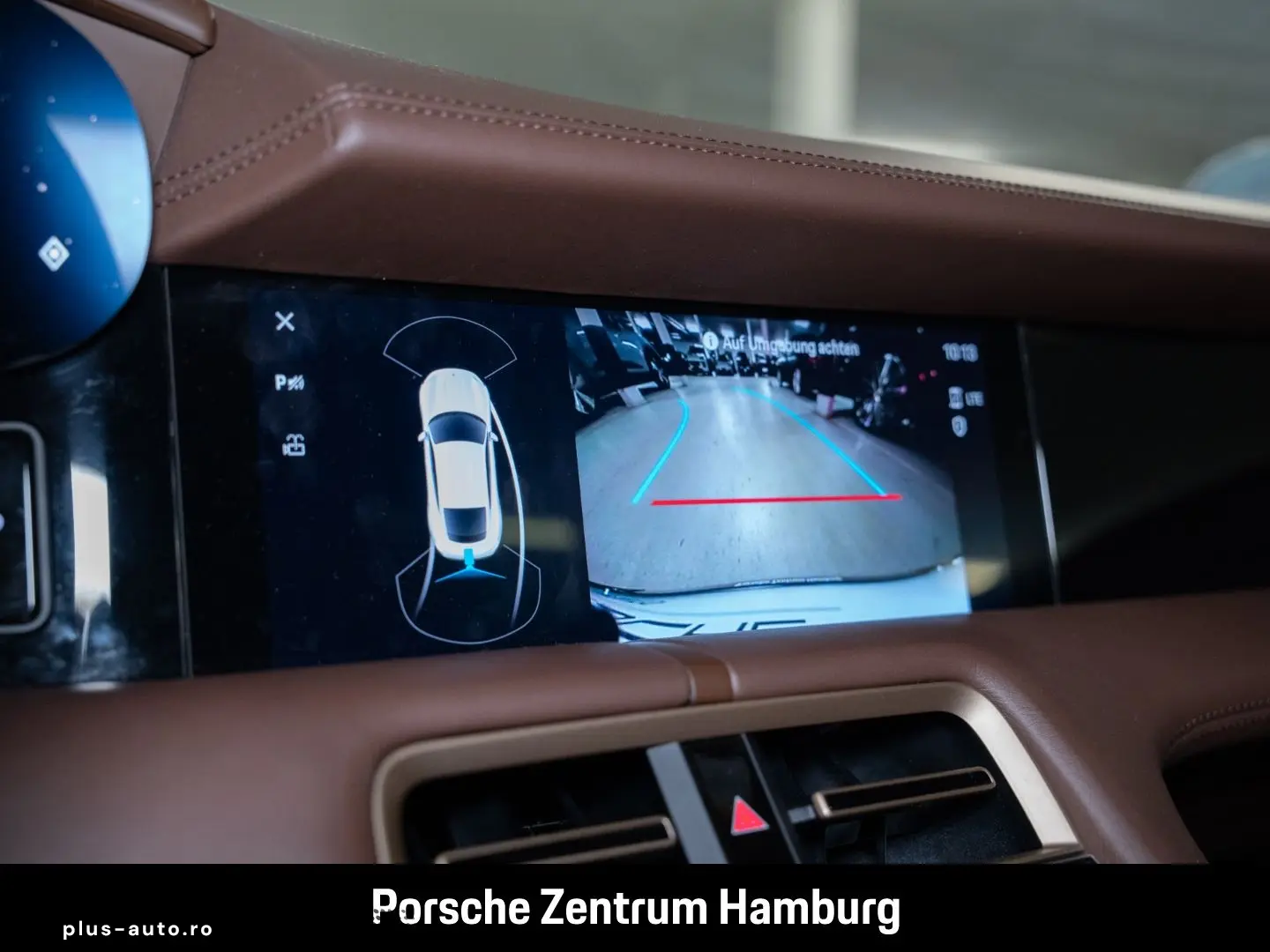 PORSCHE Taycan Servolenkung Plus  Head-Up