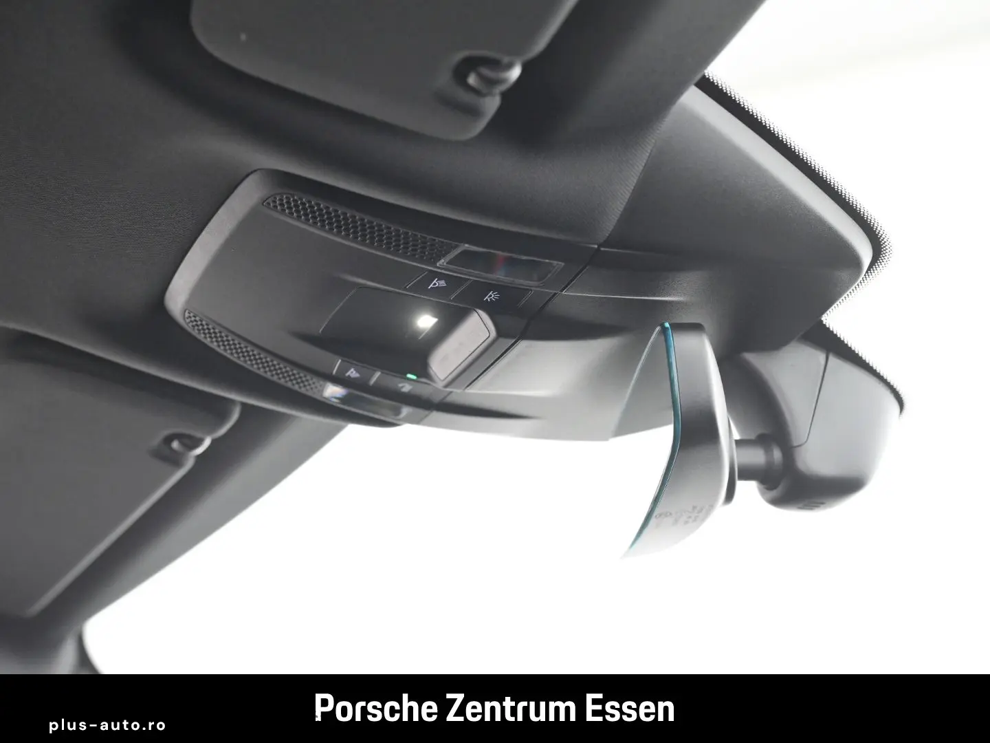 PORSCHE Taycan Luftfederung 360 Kamera Panorama Apple Ca