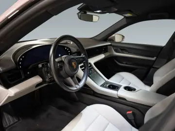 PORSCHE Taycan 4S InnoDrive Surround View Beifahrerdispl