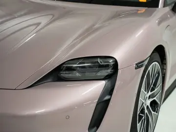 PORSCHE Taycan 4S InnoDrive Surround View Beifahrerdispl