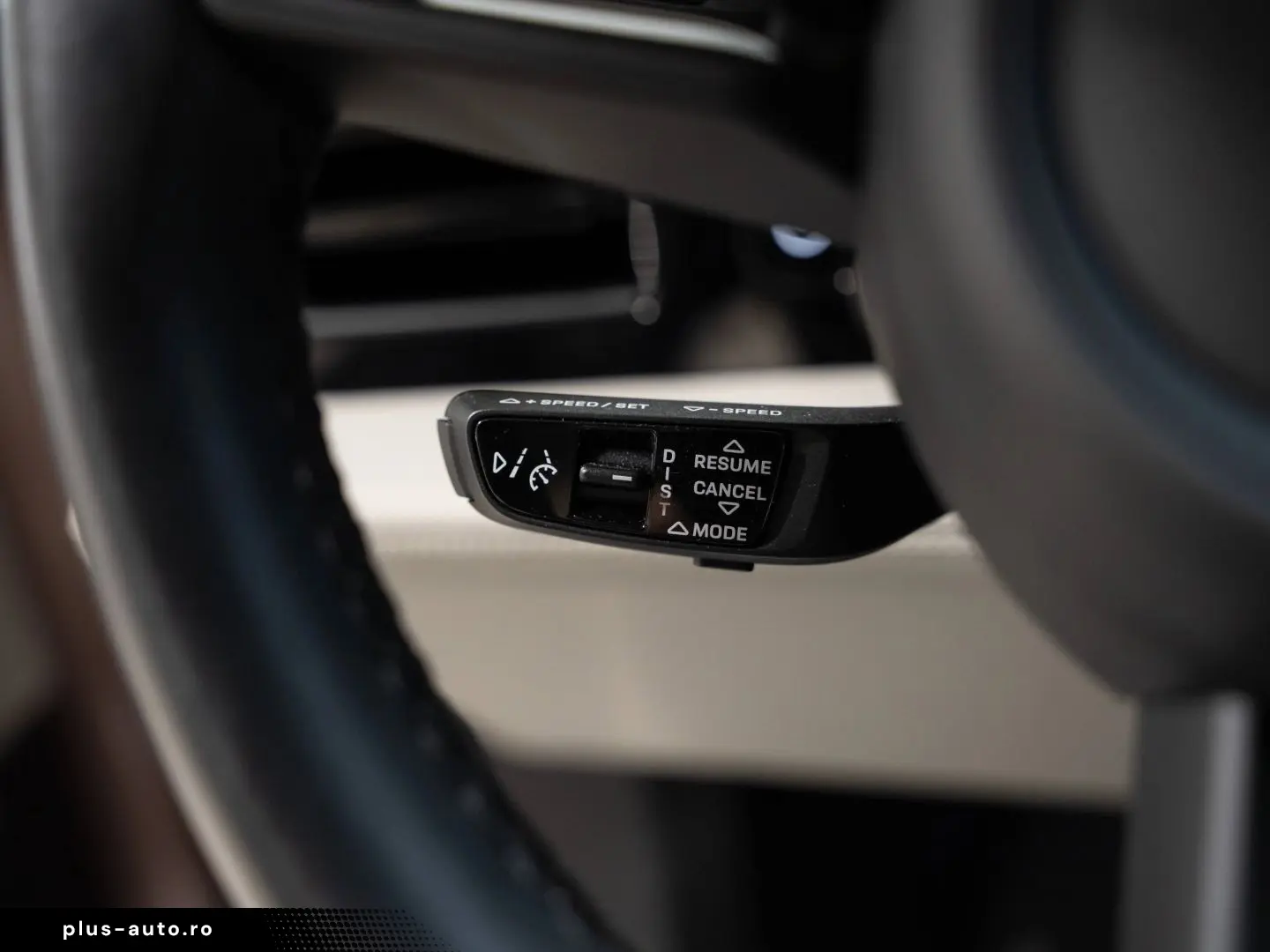 PORSCHE Taycan 4S InnoDrive Surround View Beifahrerdispl