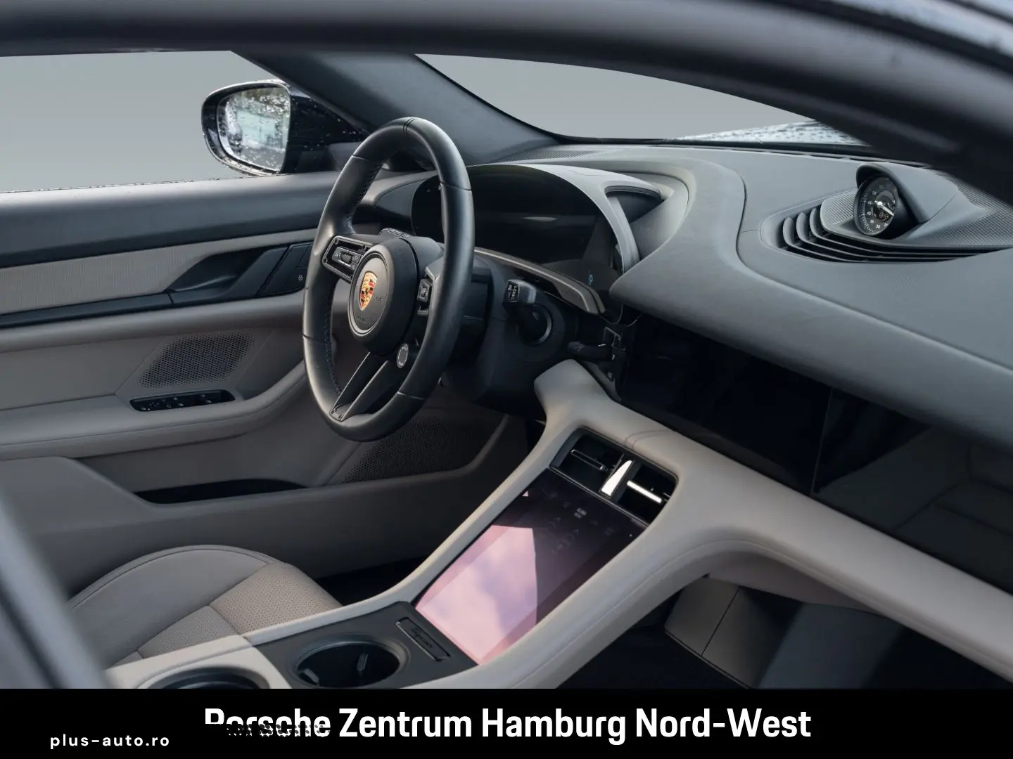 PORSCHE Taycan ParkAssistent Performancebatterie Plus