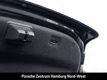 PORSCHE Taycan ParkAssistent Performancebatterie Plus