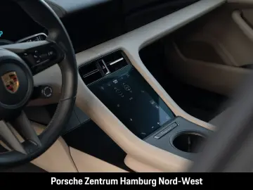 PORSCHE Taycan ParkAssistent Performancebatterie Plus