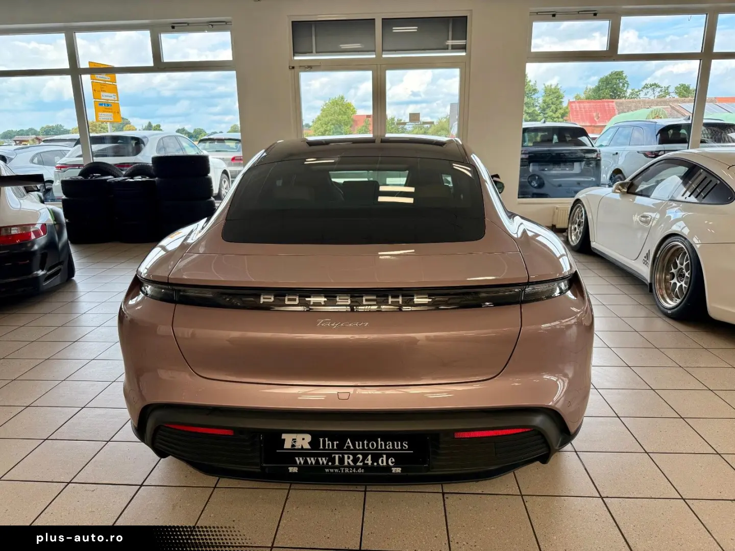 PORSCHE Taycan Performance HeadUP Panorama APPROVED