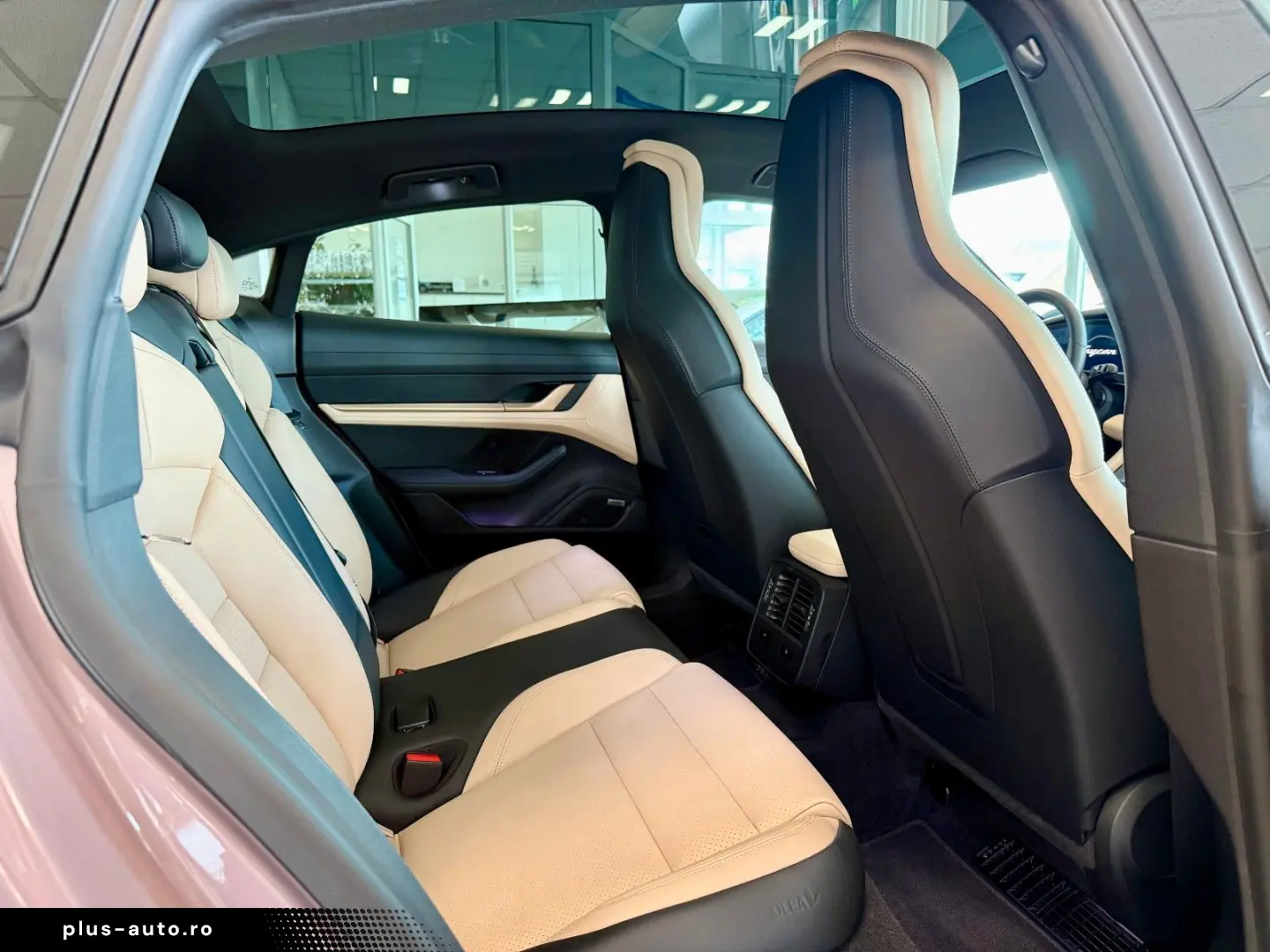 PORSCHE Taycan Performance HeadUP Panorama APPROVED